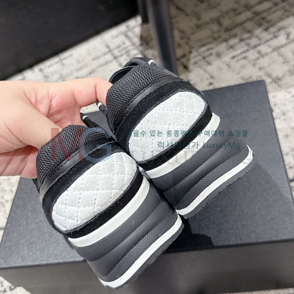  * ĳ־ Ŀ AT555033-2