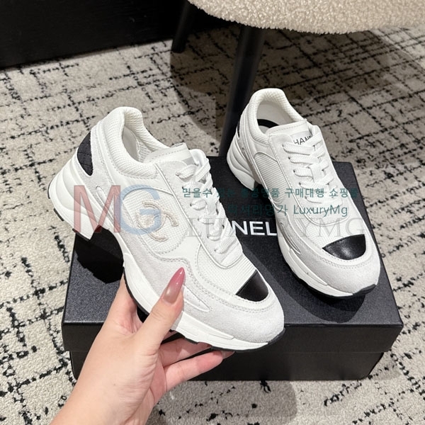  * ĳ־ Ŀ AT555033-1