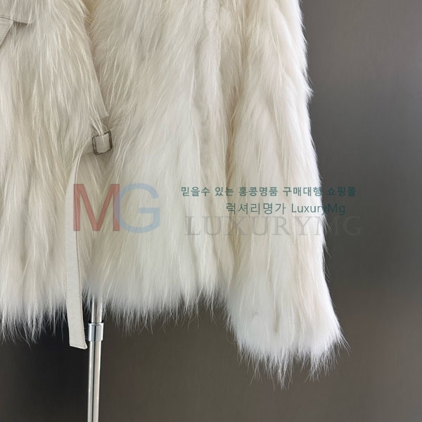   þ   CE50435680-3