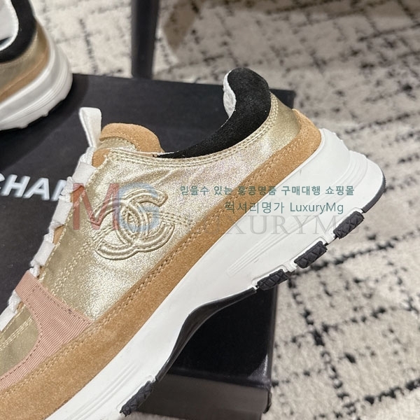  * ĳ־ Ŀ AT555036-2