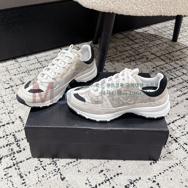  * ĳ־ Ŀ AT555036-3