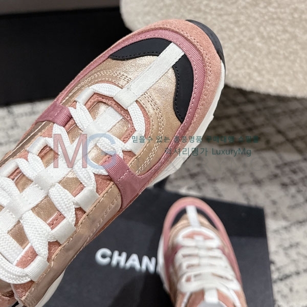  * ĳ־ Ŀ AT555036-5