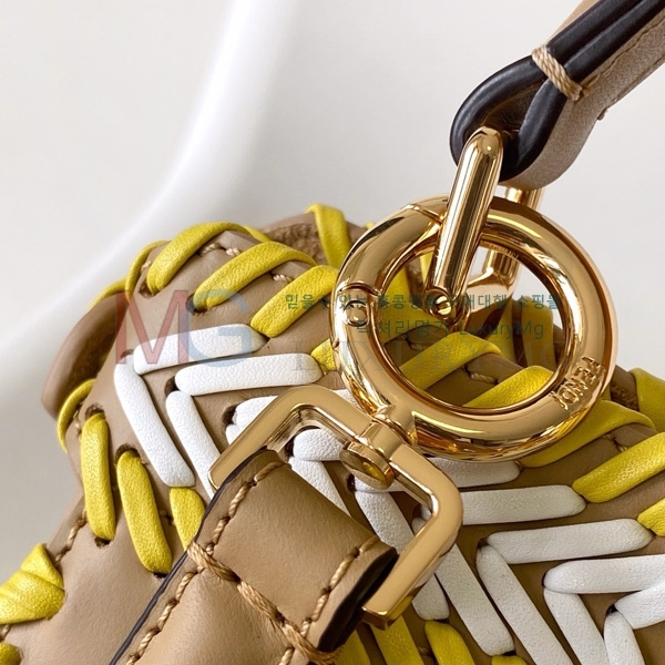  ī ̾ ڴ ̴ F0095001-2