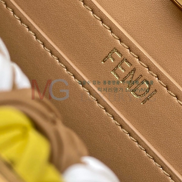  ī ̾ ڴ ̴ F0095001-2