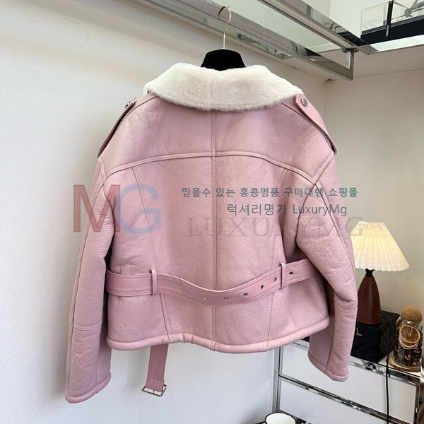  ũ Ʃ 簡  AU223401-1