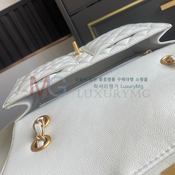 * 5B ÷  ü  AS5695-2