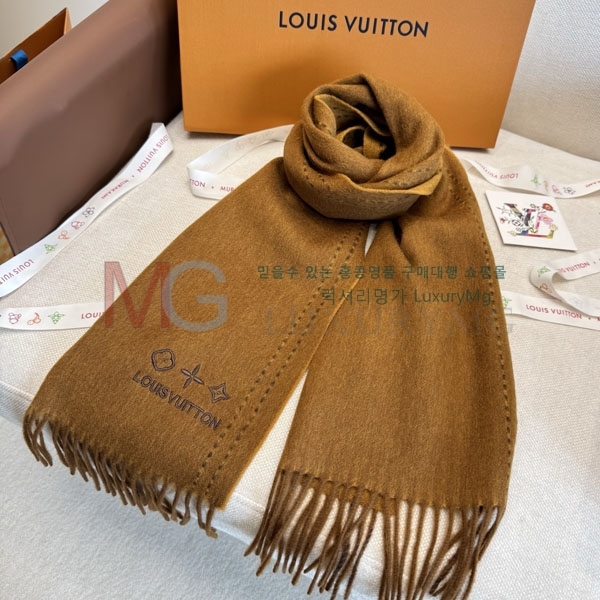 ̺ ÷/ī L82817371-3