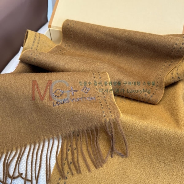 ̺ ÷/ī L82817371-3