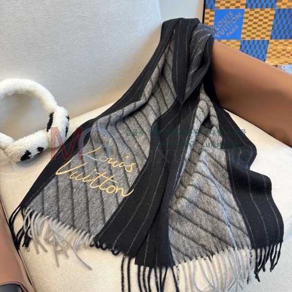 ̺ ÷/ī L82817372-2