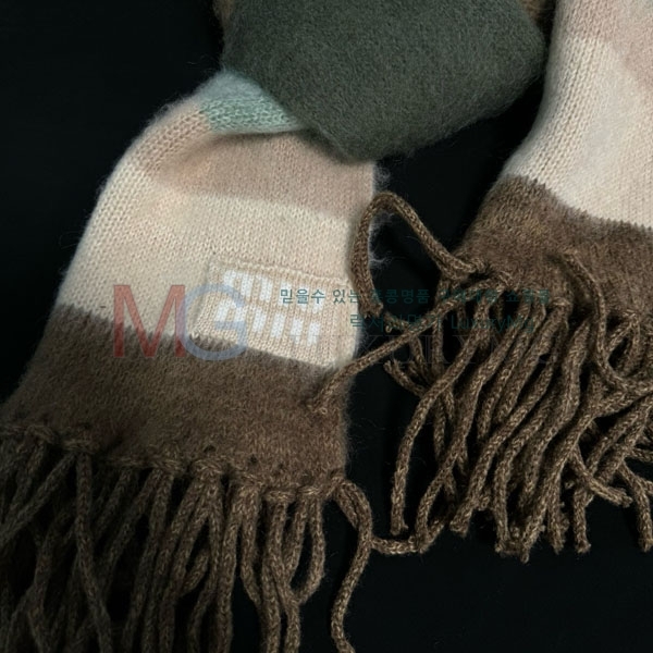 ̿̿ ÷/ī MM65633451-3