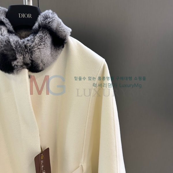  η** þ   Ʈ LP2324077-2