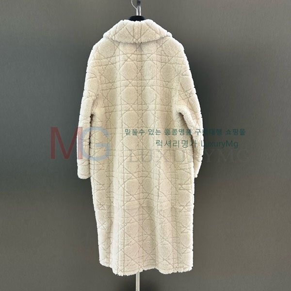   þ   Ʈ DO8234065-3