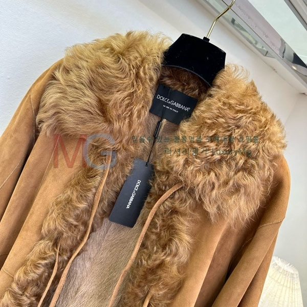  üذٳ þ   DG3240354-4