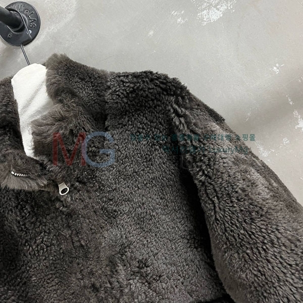 ���� �η�**�� ��� �þ �� ���� LP31055-17