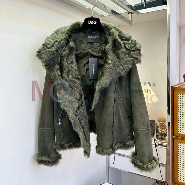  üذٳ þ   DG3240354-6