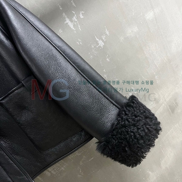  ο þ   LOW23404-5