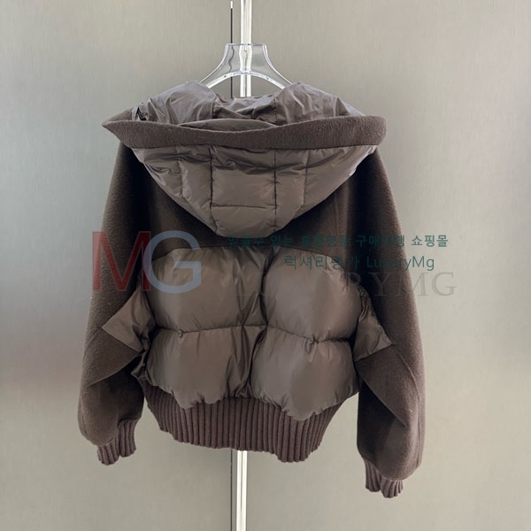  η** е   ĵ LP23345054-24