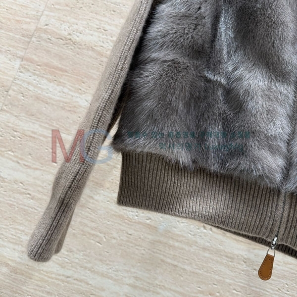  η** þ   LP23345054-11