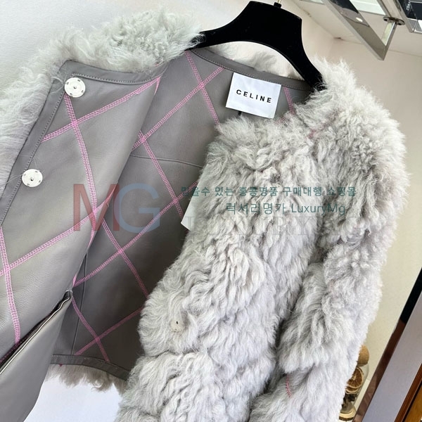   þ   CE0234044-10