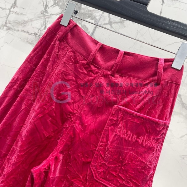  ũ Ʃ  AU232340238-2