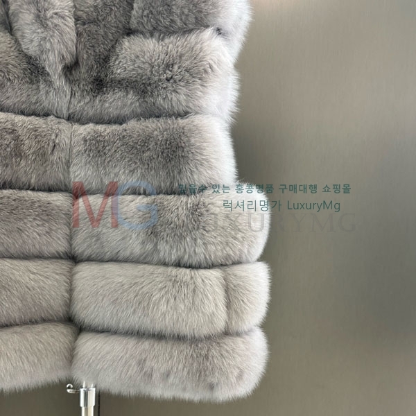   þ    DO8282306-8