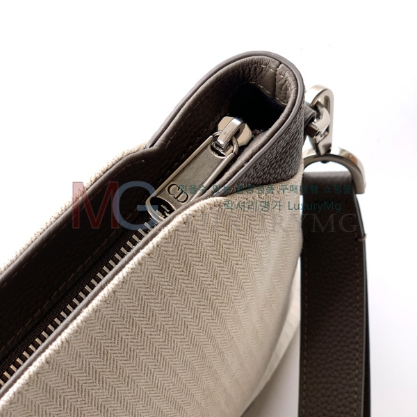  븣 A5 Ʈ̾ޱ Ŭġ Ŀġ 2LLCA606-2