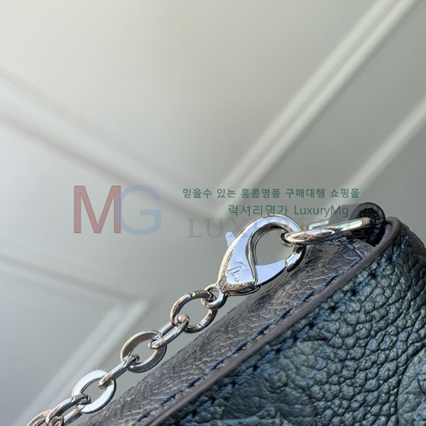 ̺ Ʈ ũν  M27048-1