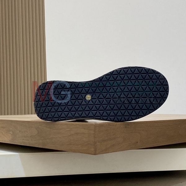 ���� ���̺��� ����Ŀ�� LV66602-4