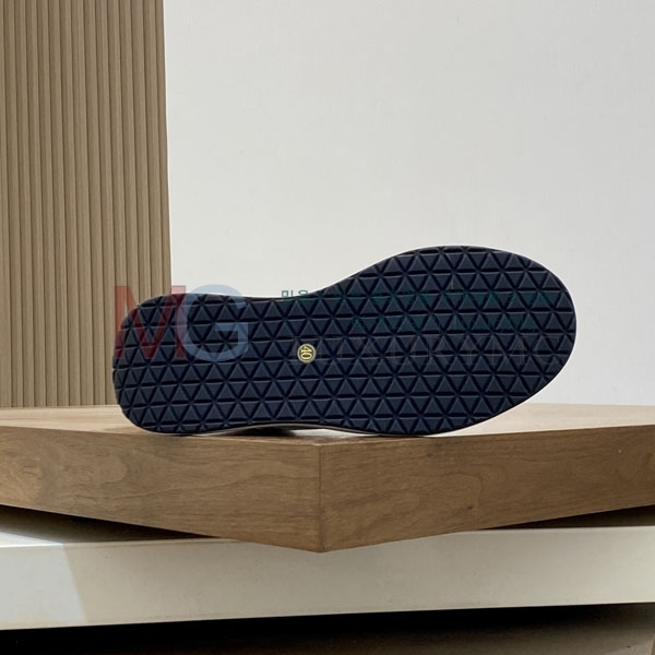 ���� ���̺��� ����Ŀ�� LV66602-2