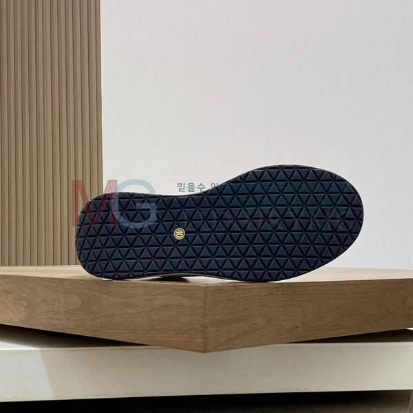 ���� ���̺��� ����Ŀ�� LV66602-3