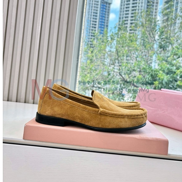 ���� �̿�̿� �÷����� MIU00652-2