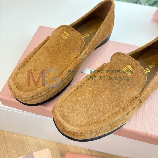 ���� �̿�̿� �÷����� MIU00652-2