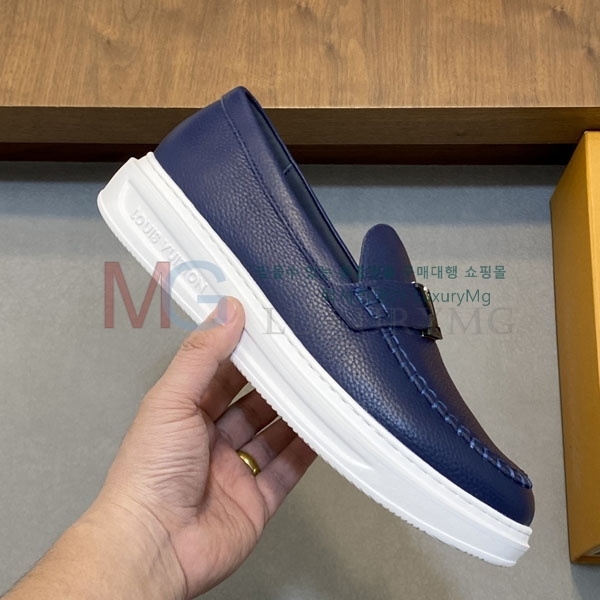  ̺ ĳ־  1LV303668-1