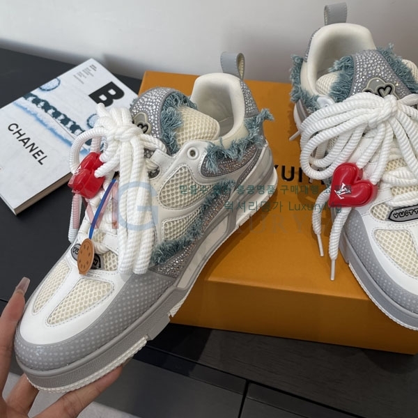  ̺ SkateĿ LV788051-2