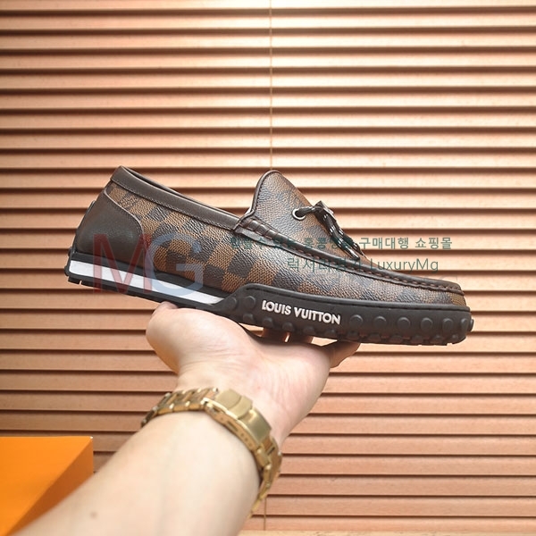  ̺ ĳ־  1LV303667-1