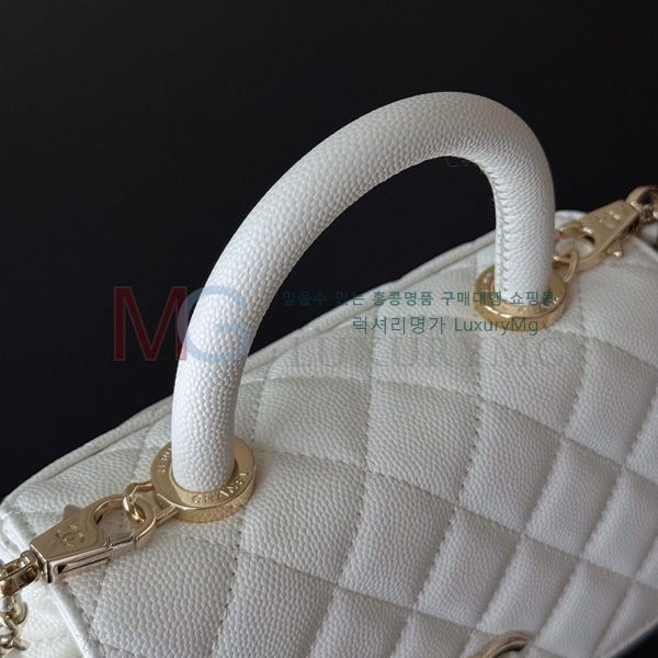 ��* �����ڵ� ���̴� �÷��� AS2215-901