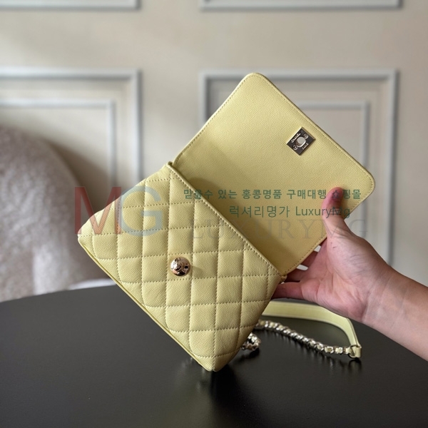 ��* �����ڵ� ���̴� �÷��� AS2215-904