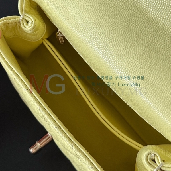 ��* �����ڵ� ���̴� �÷��� AS2215-904