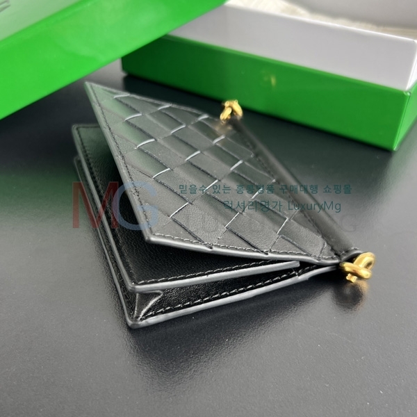 װŸ ֽƼ  ̽ 810596-6 