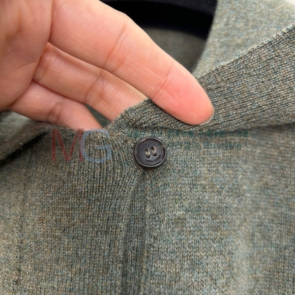 ���� �η�**�� ������ LP325677-1