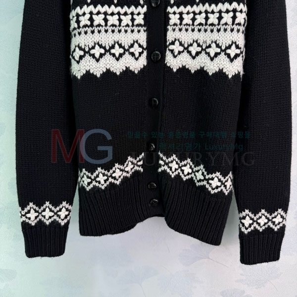 ���� �η�**�� ������ ����� LP325677-2