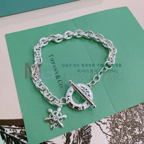 Ƽ�Ĵ� ���� �������� TF524504-11