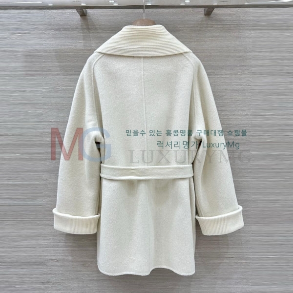  η**   Ŷ LP422564-3