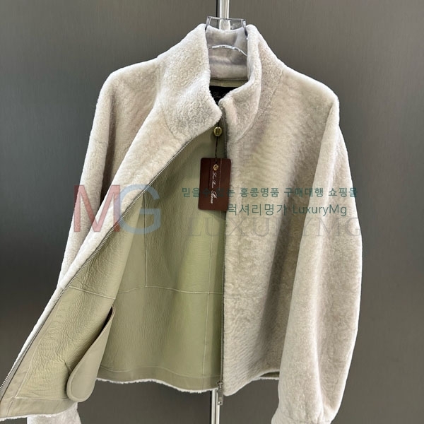  η** þ   LP422564-7