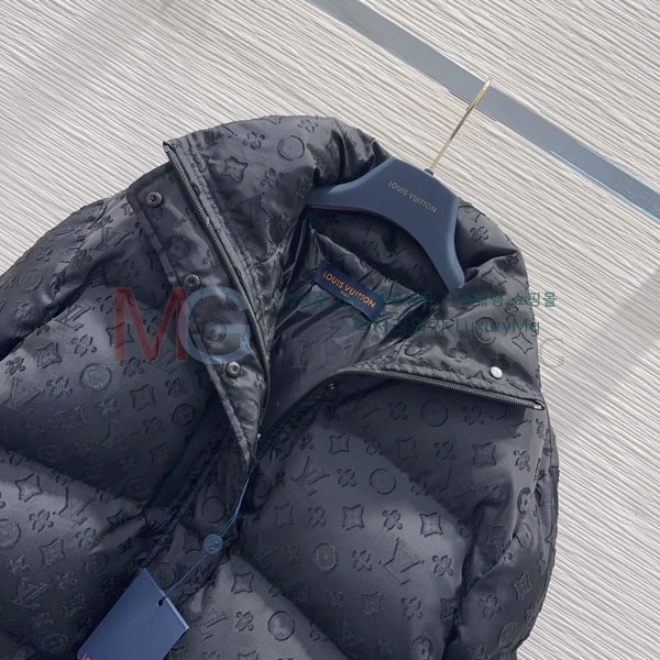 ���� ���̺��� �ٿ� �е� LV2145606-3