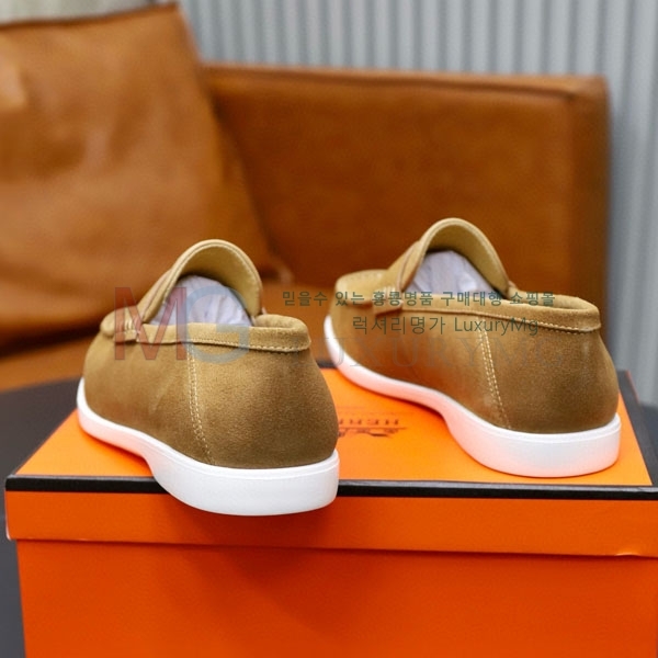 ޽ ĳ־   HE303601-3