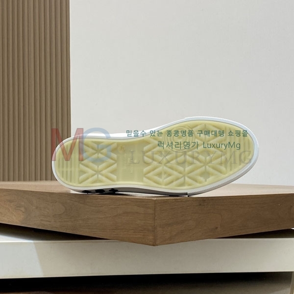 ���� ����*�� ����Ŀ�� 8LV60003-1