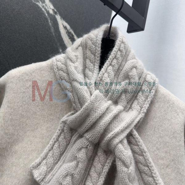 ���� �η�**�� �ٿ� �е� LP340343-3