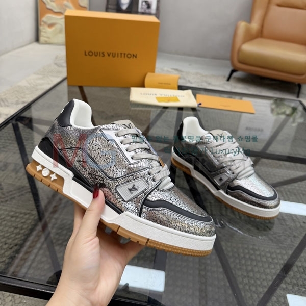 ���� ����*�� ����Ŀ�� 8LV600153-4