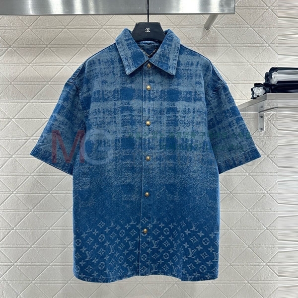 �������� ���̺��� ���� Ƽ���� LV47234320-1